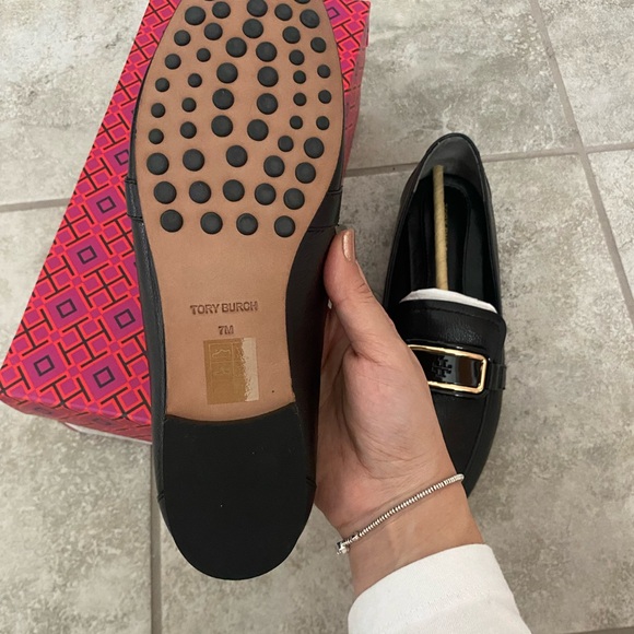 Tory Burch Black Women's Loafers - Picture 2 of 4